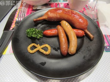 Yokubou Mugendai sausage